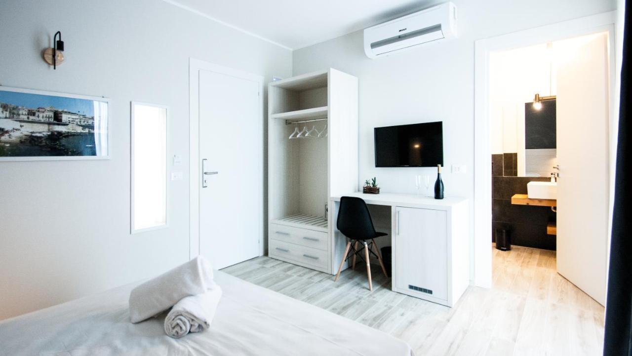 Amada Hotel Siracusa Сиракуза Екстериор снимка
